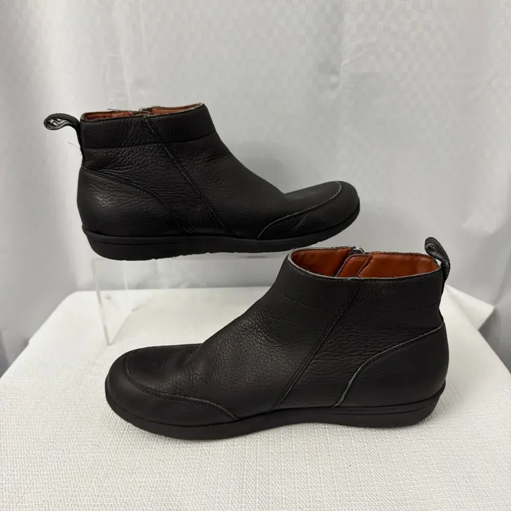 Vionic Lois Ankle Boots Womens Size 9.5 Black Leather Side Zipper